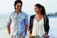 না খেয়ে থাকেন শাহরুখ খান