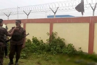 সীমান্তে কাঁটাতারের ওপার থেকে ফেলা হলো যুবকের লাশ