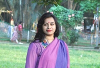 তুমি চলে যাবে বলে