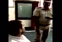 রাহুল গান্ধীকে আটক নিয়ে তুলকালাম! রাহুল গান্ধীকে আটক নিয়ে তুলকালাম!