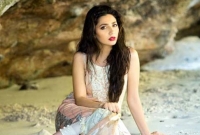 ‘রইস’-এ মাহিরাকে নিয়ে নতুন গুঞ্জন ‘রইস’-এ মাহিরাকে নিয়ে নতুন গুঞ্জন