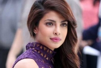 প্রিয়াঙ্কা কি তাহলে ‘বলিউড’কে একেবারে 'বাই-বাই' করবেন? প্রিয়াঙ্কা কি তাহলে ‘বলিউড’কে একেবারে 'বাই-বাই' করবেন?