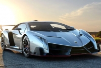 এই আশ্চর্য গাড়ি প্লেনের চেয়েও দ্রুত গতিতে ছুটতে সক্ষম