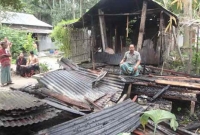 এবার নাসিরনগরের ভাইস চেয়ারম্যান অঞ্জন দেবের বাড়িতে আগুন