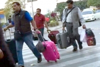 বিতর্কিত কর্মকাণ্ডের কারণে পাকিস্তান ছাড়তে হলো আরো ৩ ভারতীয় কূটনীতিককে