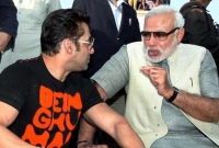 এবার সালমান খানকেও পাশে পেয়ে গেলেন মোদি