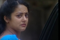 জনপ্রিয় অভিনেত্রী রেখার রহস্যজনক মৃত্যু!