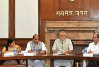 মাঝরাতে মন্ত্রীদের ঘুম থেকে তুলে জরুরি বৈঠকে মোদি, কি এমন ঘটেছিল?