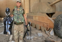 ‘ম্যানিকুইন’ সাজিয়ে মসুলে সেনাকে বিভ্রান্ত করছে জঙ্গিরা ‘ম্যানিকুইন’ সাজিয়ে মসুলে সেনাকে বিভ্রান্ত করছে জঙ্গিরা