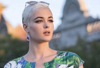 মডেলিং-এর সংজ্ঞা বদলে দিচ্ছেন এই 'ভরাট কন্যা'