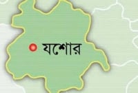 নামাজ পড়ার জন্য মহাসড়ক পার হওয়ার সময় বাসের দুই যাত্রীর মৃত্যু