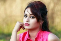 সিনেমাকে গুডবাই জানিয়ে ঘরে ফিরে গেলেন অহনা!