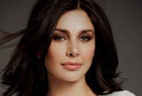 ক্যান্সারকে হারিয়ে এই বাঙালি অভিনেত্রী এখন কী করছেন?