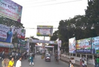 বর্ণিল সাজে আধ্যাত্মিক রাজধানী