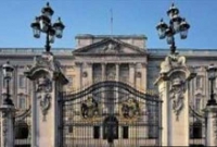 ‘রানির প্রাসাদ মেরামতের খরচ আমরা দেব কেন?’