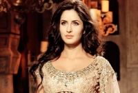 রণবীর নয়, এবার অন্য এক কাপূরের হাত ধরলেন ক্যাটরিনা