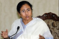 ভারতে দুর্ভিক্ষ দেখা দেবে: মমতা