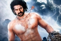 ‘বাহুবলী ২’-এর বিশেষ দৃশ্য ফাঁস!
