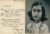 ১৪৮,০০০ ডলারে বিক্রি হল বিখ্যাত বালিকা অ্যানা ফ্রাঙ্কের কবিতা