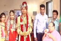 নোট বাতিলের জের; ৫০০ টাকায় বিয়ে সারলেন গুজরাতের দম্পতি