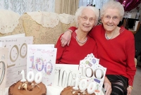 একসাথে শত বসন্ত পার, জেনে নিন এর আসল রহস্য কী?