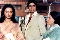 একসঙ্গে দু’জনকে ভালোবাসলে গোপন রাখবেন যে বিষয়টি