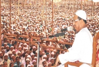 নির্যাতিত রোহিঙ্গা মুসলমানদের জন্য বিশেষ দোয়ার মধ্যদিয়ে শেষ হলো আখেরি মোনাজাত