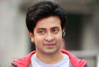 ‘নিজের অস্তিত্বকে অস্বীকার করেছেন শাকিব খান'