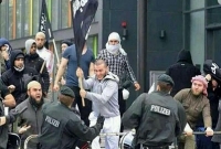 আইএস আতঙ্গে কাঁপছে ইউরোপ, হামলার ভয়ে ঘুম হারাম