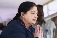 জয়ললিতার মুখে চারটি ছিদ্র কেন?