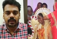 ছুটি না পেয়ে অনলাইনেই বিয়ে যুবক-যুবতীর