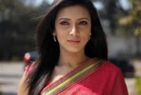  শুভকাজে বের হয়ে সুন্দরী রমণীর মুখ দেখলে কী হয়? শুভ না অশুভ?