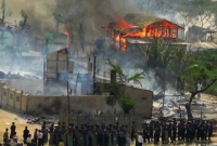 রাখাইনে ফের রোহিঙ্গাদের উপর হামলা, নতুন স্থাপনায় নিষেধাজ্ঞা