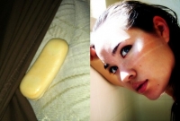  রোজ রাত্রে বিছানার চাদরের নীচে সাবান রেখে শুতো মেয়েটি। তার ফল হল অবিশ্বাস্য