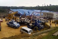 গীর্জার ছাদ ধসে কমপক্ষে নিহত ২০০ মানুষ