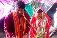 ফিল্মি স্টাইলে বরের সামনেই যেভাবে নববধু ছিনতাই করে প্রেমিক!