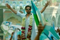 ইসলাম অবমাননার অভিযোগ, বিপাকে শাহরুখ খানের ‘‌রইস’!