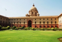 ভারতের রাষ্ট্রপতি ভবনে রহস্যময় গুহা! ৪০ বছর ধরে কারা লুকিয়ে সেখানে?