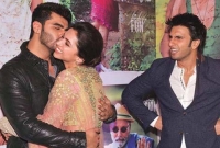 আদর করে দীপিকাকে যে নামে ডাকেন রণবীর সিং!