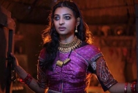 যে ৫ বলিউড মুভি বাবা-মা ও সন্তানের সামনে দেখবেন না!