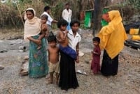 রোহিঙ্গা মুসলিমদের গ্রাম জ্বালিয়ে দেয়ার প্রমাণ মিলেছে