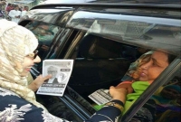 আইভীর কাছে ধানের শীষে ভোট চাইলেন আফরোজা আব্বাস, কি বললেন আইভী?