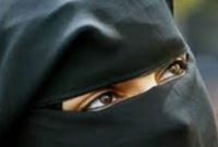 আত্মহত্যার পূর্বে বিশ্ব মুসলিম নেতাদের উদ্দেশে আলেপ্পোর এক তরুণীর করুণ চিঠি