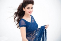 বলিউডে স্থান পেতে কাকে বিয়ে করলেন এই পাকিস্তানি অভিনেত্রী?