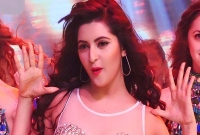 রোববার গুলনকশায় উত্তাপ ছড়াবেন পরীমণি