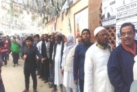 নাসিক নির্বাচনে চলছে ভোটযুদ্ধ নাসিক নির্বাচনে চলছে ভোটযুদ্ধ