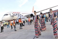 বিমানে মহিলার শ্লীলতাহানি, ভারতীয় আটক