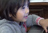 ইউটিউব থেকে ৬ কোটি টাকা আয় করে ৫ বছরের এই শিশু!