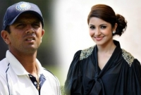 দ্রাবিড়ের কাছ থেকে কলম ফেরত চেয়েছিলেন অনুষ্কা, কেন?