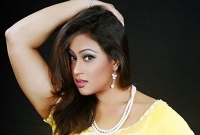 নায়িকা পপির বিরুদ্ধে গ্রেফতারী পরোয়ানা